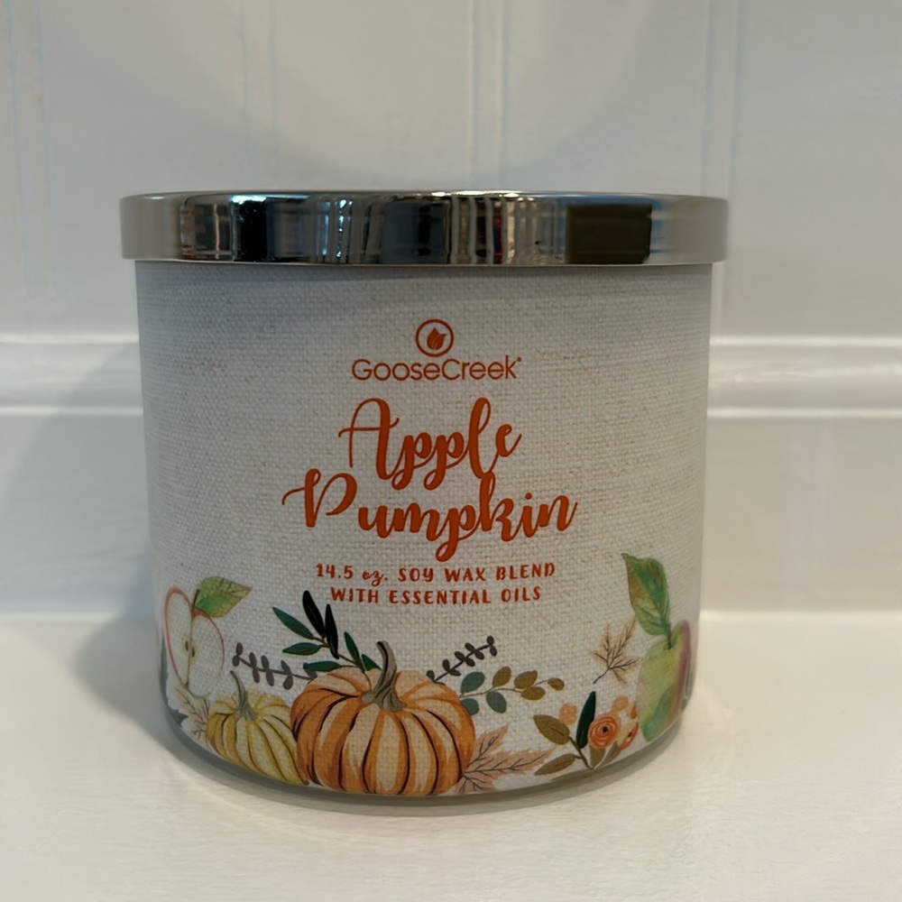 Goose Creek ‘Apple Pumpkin’ 🍎🎃 candle 🕯️